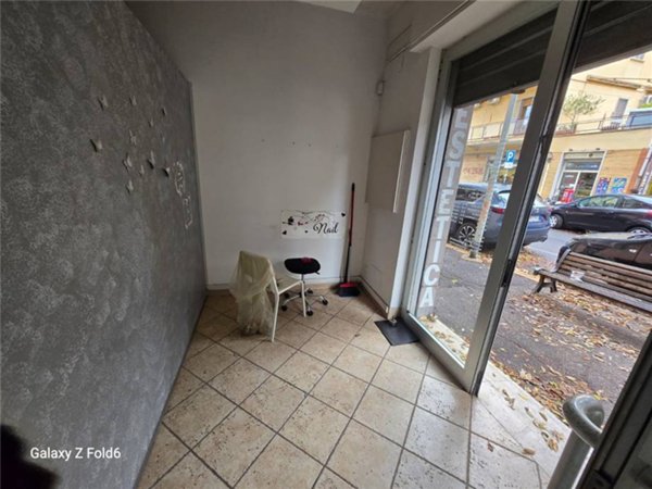 locale commerciale in affitto a Roma in zona Vitinia