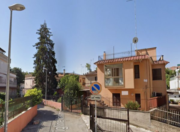 appartamento in affitto a Roma in zona Tomba di Nerone