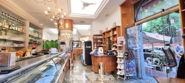 negozio in affitto a Roma in zona Rione Borgo