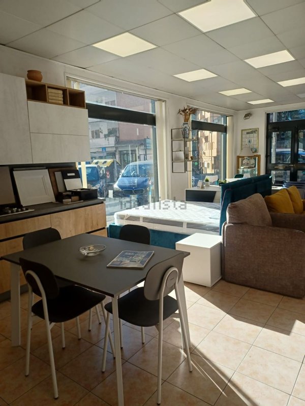 locale commerciale in affitto a Roma in zona Pietralata