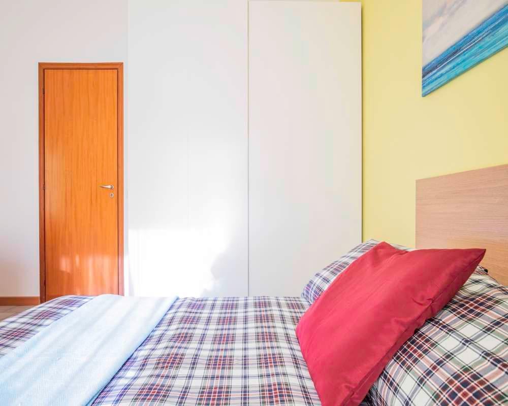 negozio in affitto a Roma in zona Mostacciano