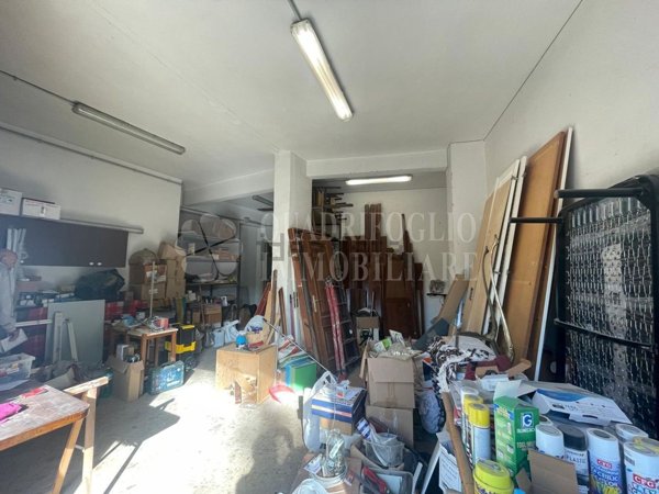 locale di sgombero in affitto a Roma in zona Collatino
