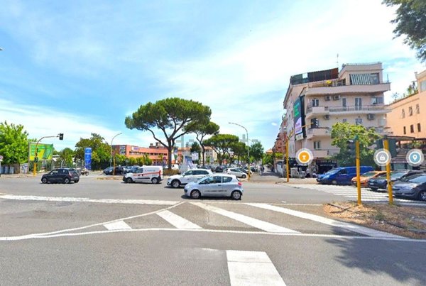 negozio in affitto a Roma