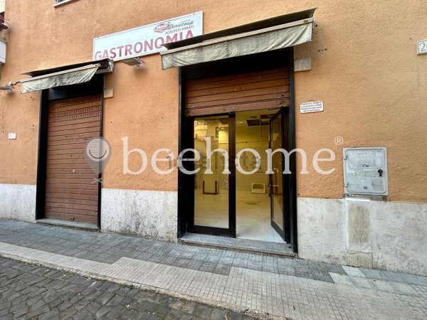 locale commerciale in affitto a Roma in zona Primavalle
