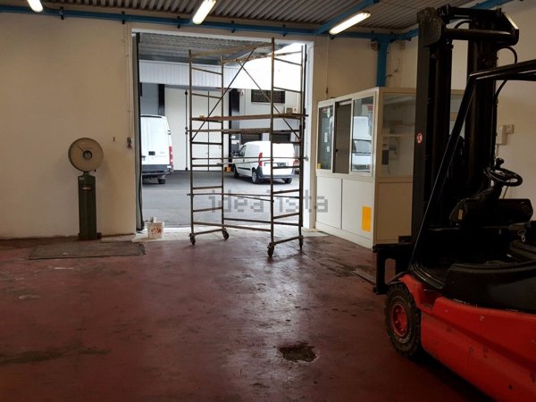 capannone in affitto a Roma in zona Castel di Leva