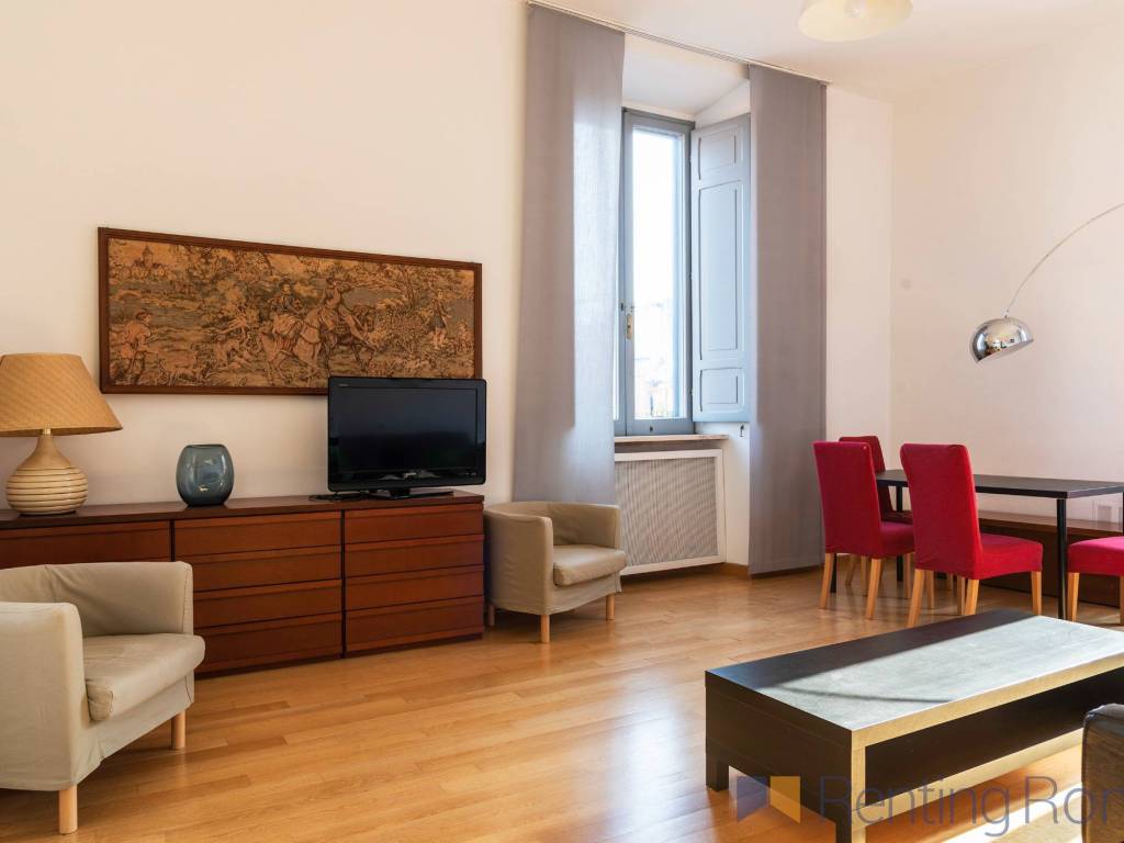 appartamento in affitto a Roma in zona Pigna - Sant'Angelo