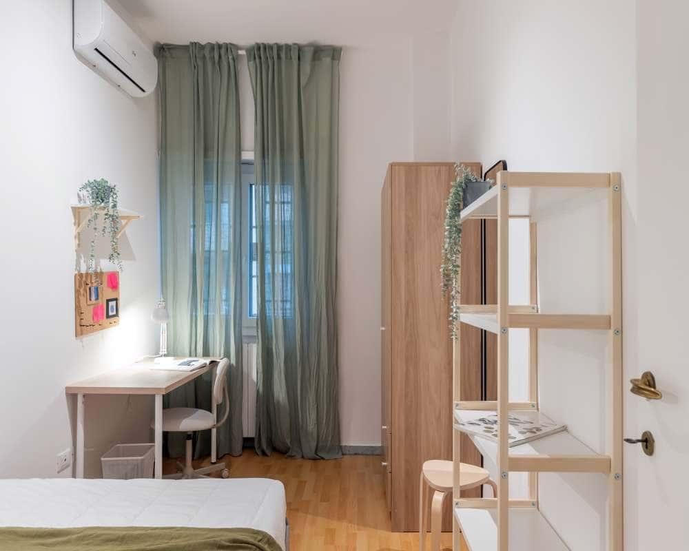 negozio in affitto a Roma in zona Ardeatino