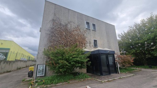 casa indipendente in affitto a Roma in zona Giuliano Dalmata