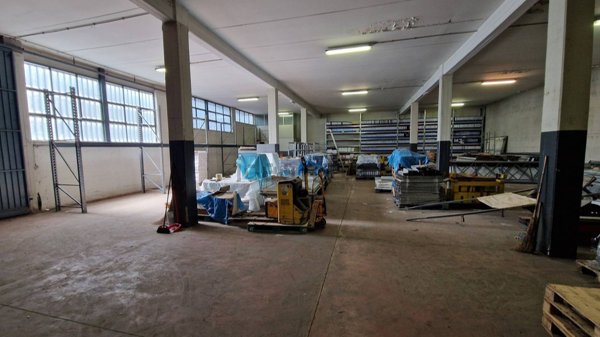 locale di sgombero in affitto a Roma in zona Casal Morena