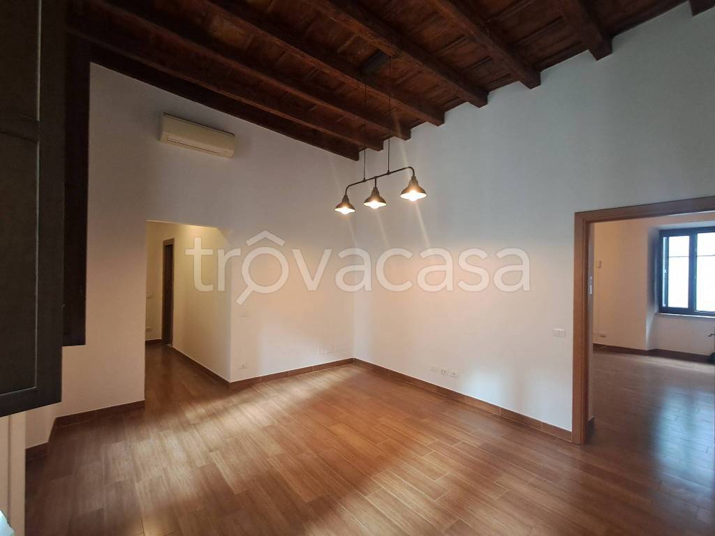 appartamento in affitto a Roma in zona Parione/Sant'Eustachio