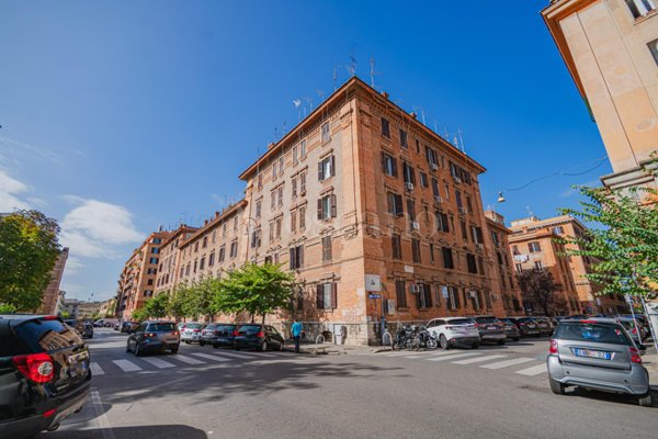appartamento in affitto a Roma in zona Testaccio