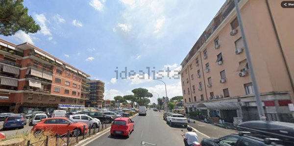 locale commerciale in affitto a Roma
