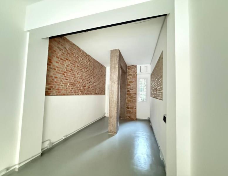 locale commerciale in affitto a Roma in zona Ostiense