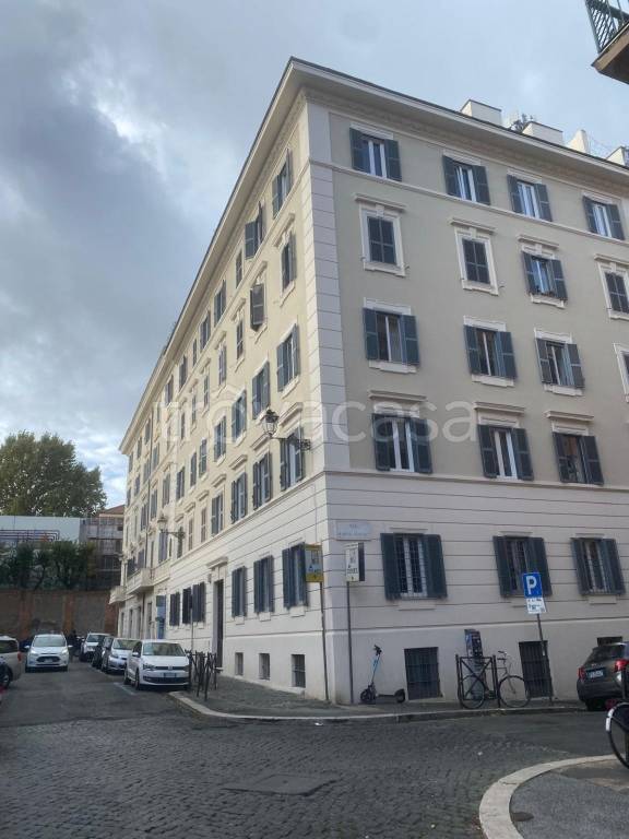 appartamento in affitto a Roma in zona Celio