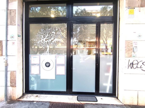 negozio in affitto a Roma in zona Ostia