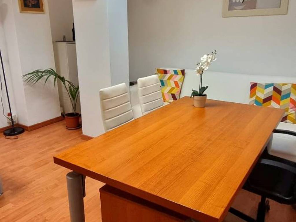 ufficio in affitto a Roma in zona Torrino