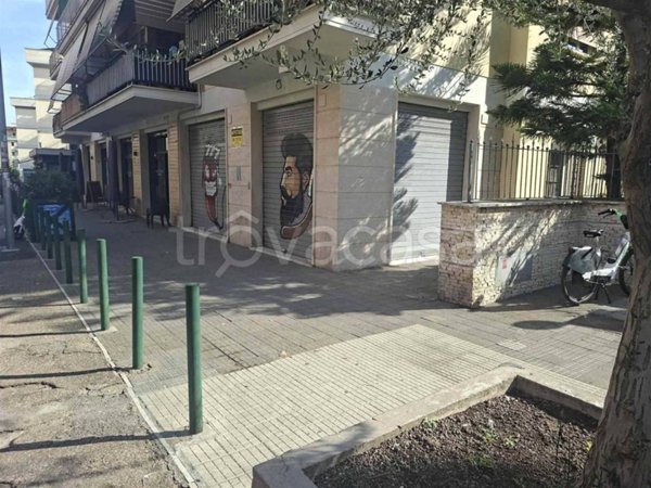 negozio in affitto a Roma in zona Torre Maura