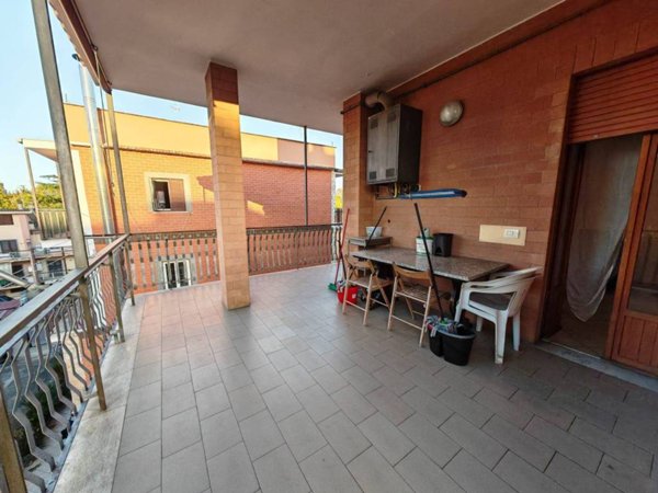 appartamento in affitto a Roma in zona Torre Angela