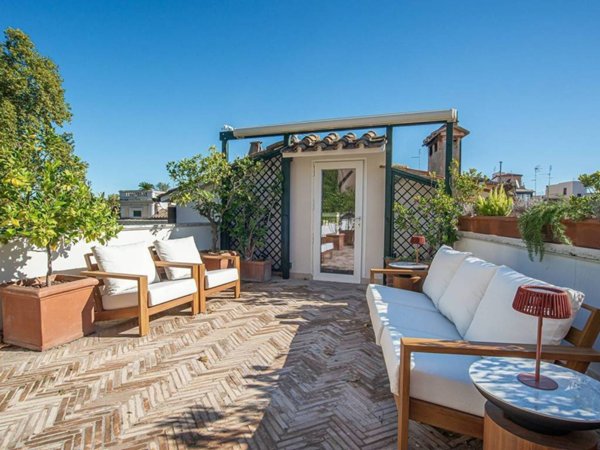 appartamento in affitto a Roma in zona Parione/Sant'Eustachio