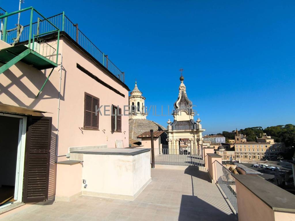 appartamento in affitto a Roma in zona Campo Marzio