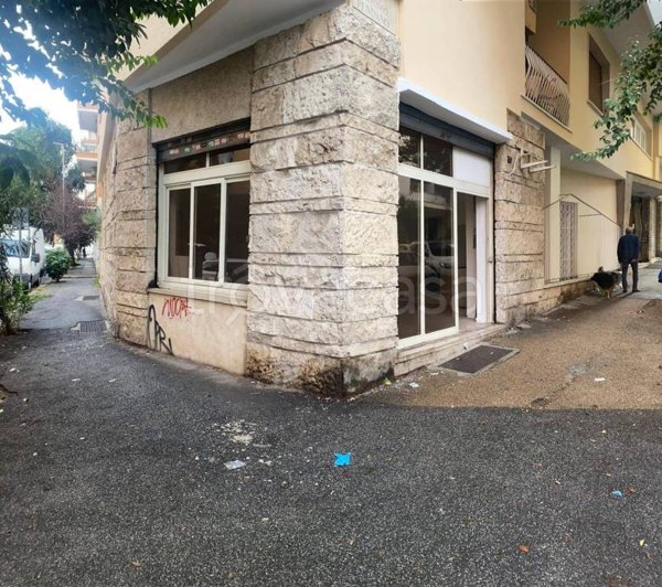 casa indipendente in affitto a Roma in zona Trieste