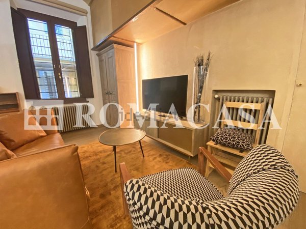 appartamento in affitto a Roma in zona Rione Regola