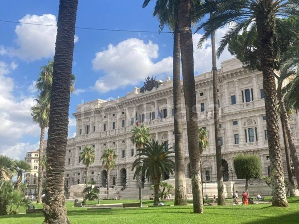 ufficio in affitto a Roma in zona Rione Prati