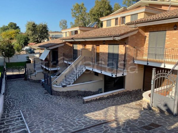 casa indipendente in affitto a Roma in zona Casalotti