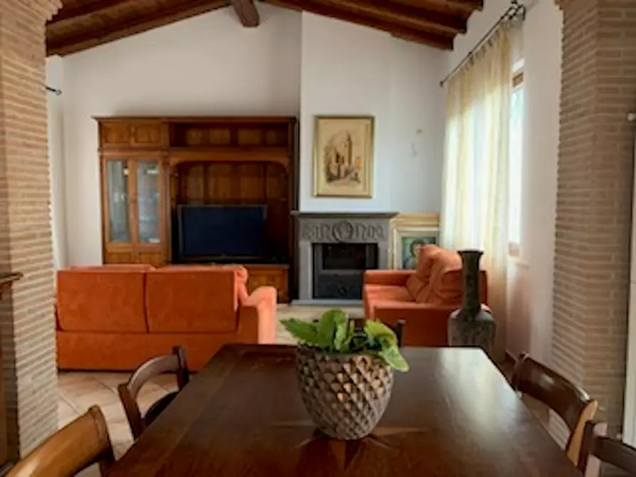 casa indipendente in affitto a Roma in zona Infernetto