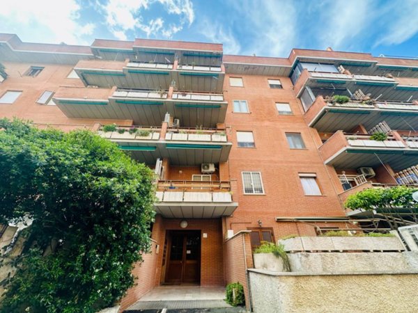 appartamento in affitto a Roma in zona Lido di Castel Fusano