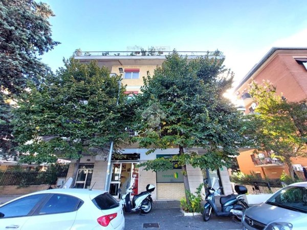 locale commerciale in affitto a Roma in zona Gianicolense
