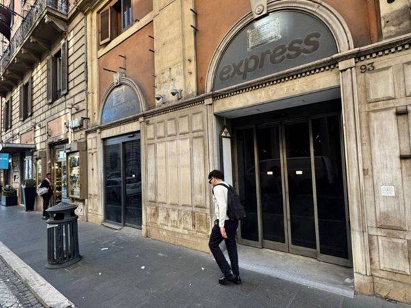 negozio in affitto a Roma in zona Castro Pretorio