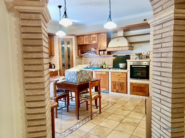 appartamento in affitto a Roma in zona Torre Angela