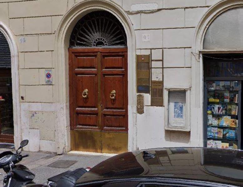 locale commerciale in affitto a Roma in zona Ludovisi/Sallustiano