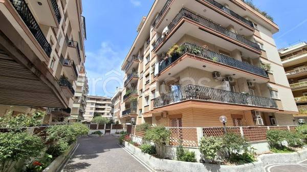 appartamento in affitto a Roma in zona Ostia