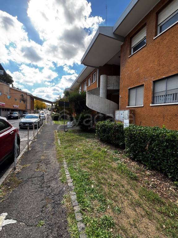 ufficio in affitto a Roma in zona La Storta