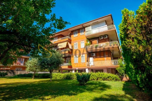 appartamento in affitto a Roma in zona Torre Angela