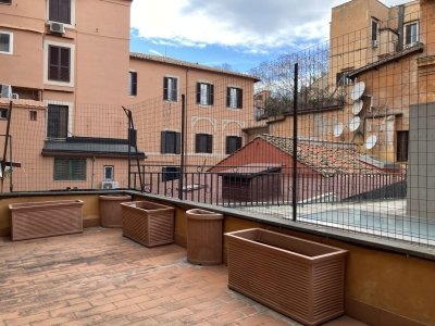 appartamento in affitto a Roma in zona Rione di Ponte