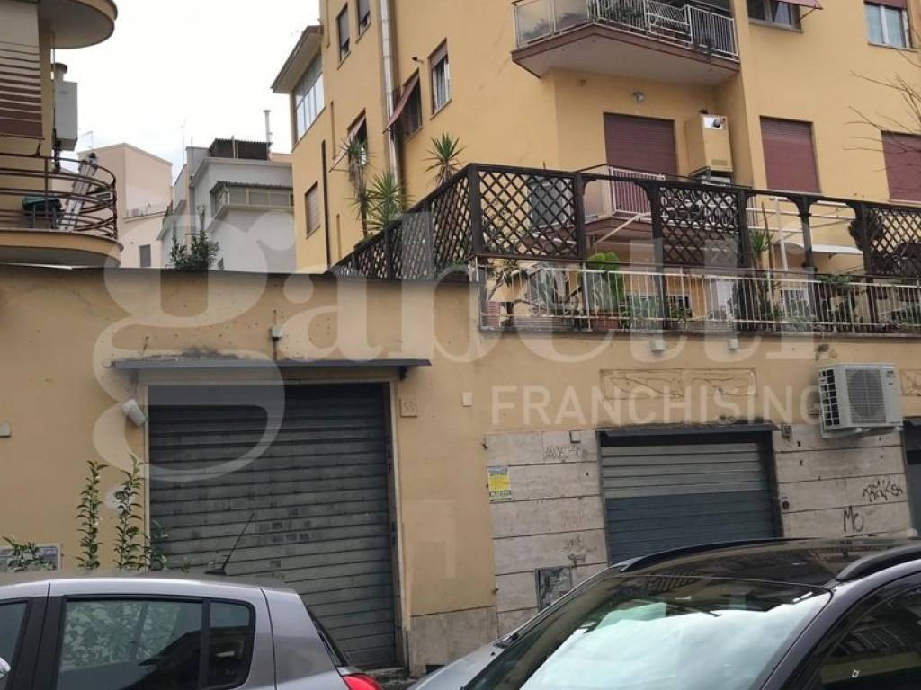 negozio in affitto a Roma in zona Gianicolense
