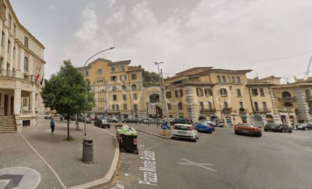 negozio in affitto a Roma in zona Monte Sacro/Talenti
