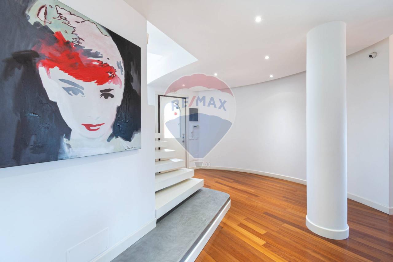 appartamento in affitto a Roma in zona Axa