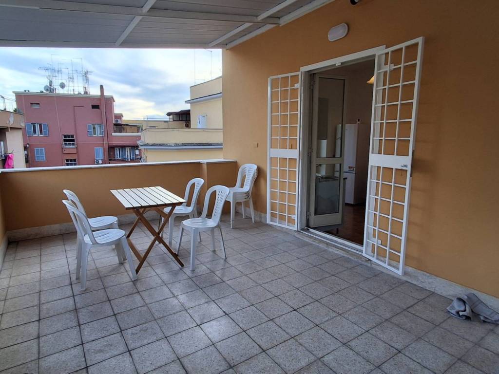 appartamento in affitto a Roma in zona Tuscolano