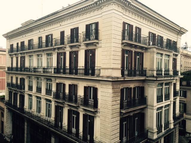 intera palazzina in affitto a Roma in zona Castro Pretorio