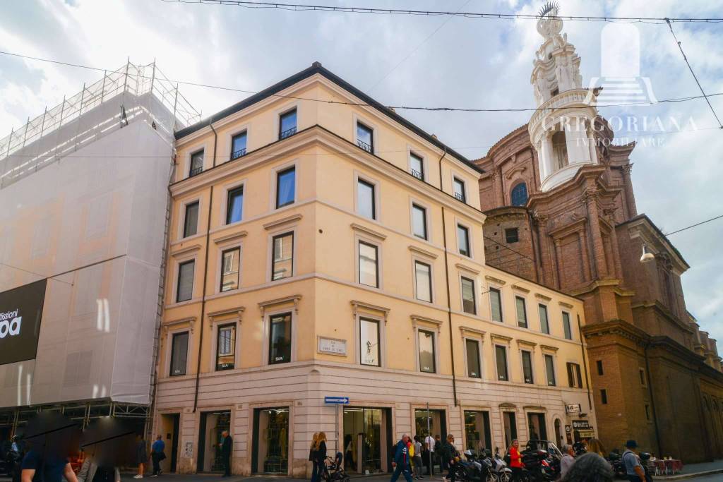 ufficio in affitto a Roma in zona Trevi-Colonna
