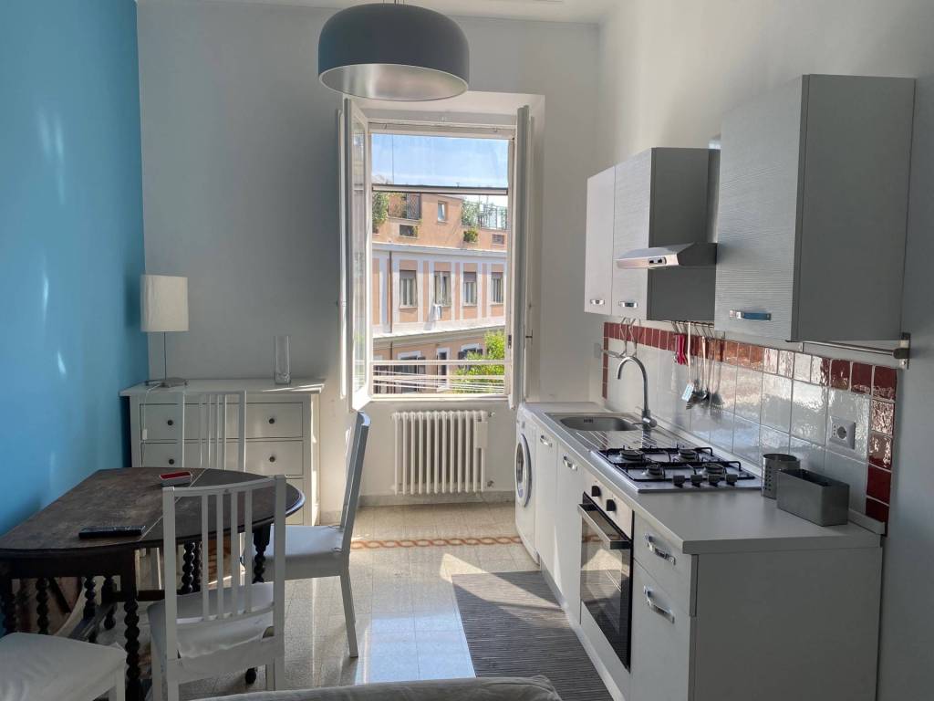 appartamento in affitto a Roma in zona Rione Monti/Campitelli