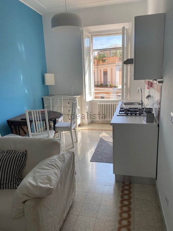 appartamento in affitto a Roma in zona Rione Monti/Campitelli