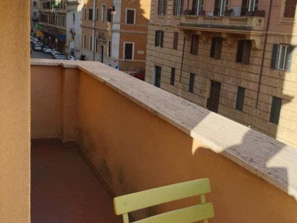 appartamento in affitto a Roma in zona Rione Borgo