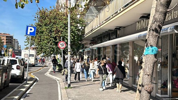 negozio in affitto a Roma in zona Cinecittà