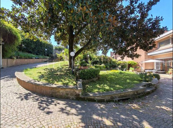 casa indipendente in affitto a Roma in zona Grottarossa