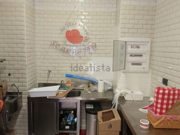 locale di sgombero in affitto a Roma